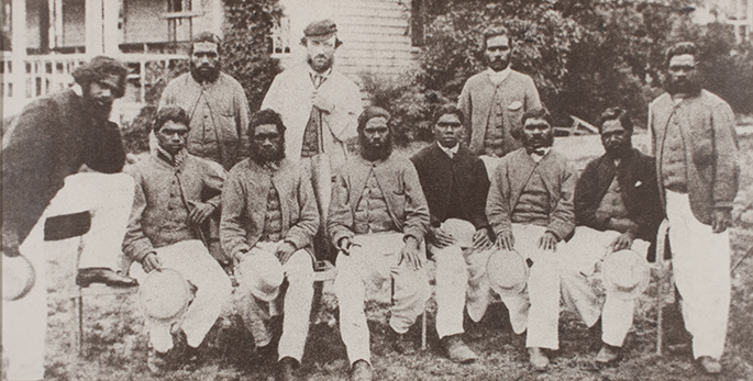 Photo de l'équipe ayant joué le premier match lors du Boxing Day 1866, coachée par Tom Wills